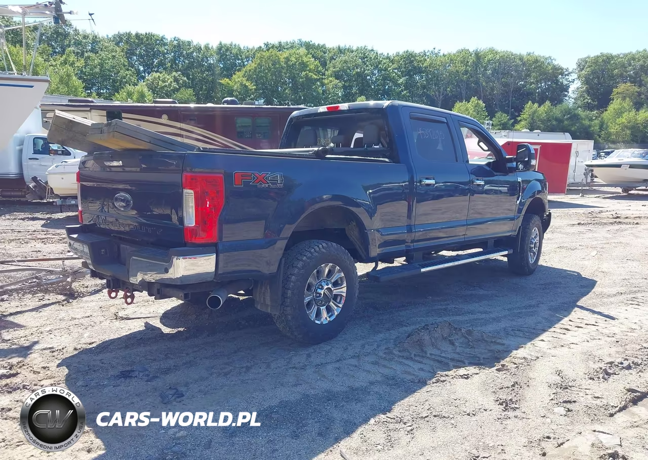 2019 Ford F-250 King Ranch-Lariat-Platinum-Xl-Xlt VIN:1FT7W2B65KED97849 - 4