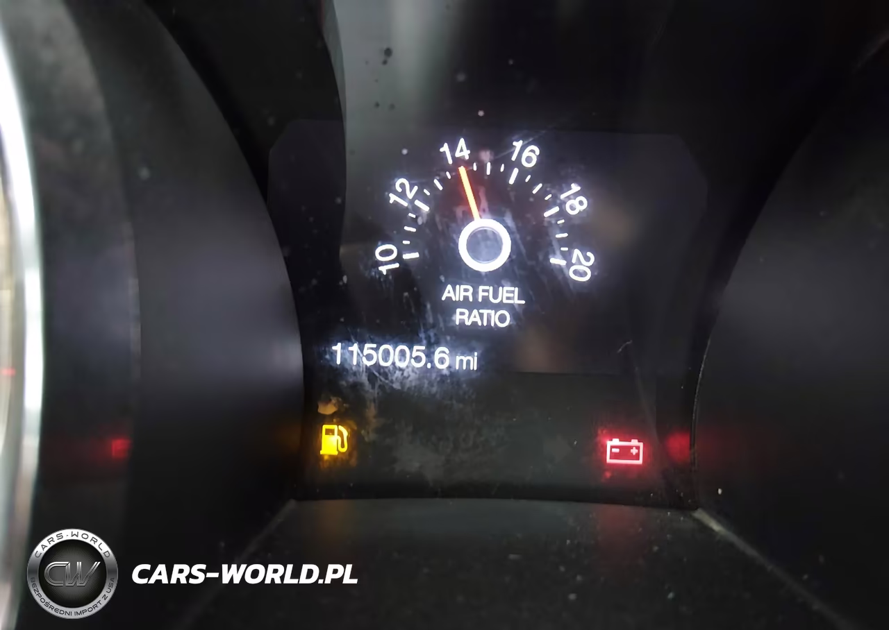 2014 Ford Mustang V6-V6 Premium VIN:1ZVBP8AM3E5208773 - 16