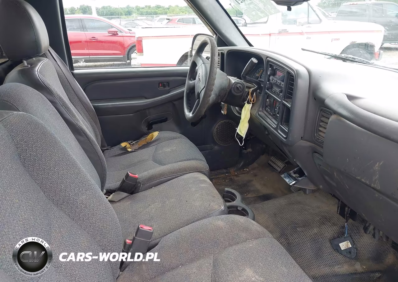 2005 GMC Sierra 1500 Work Truck VIN:1GTEC14X35Z203901 - 5