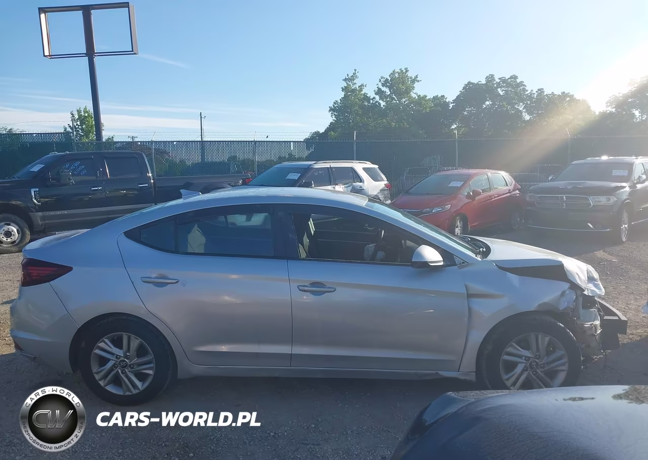 2019 Hyundai Elantra Sel VIN:5NPD84LF6KH428095 - 14