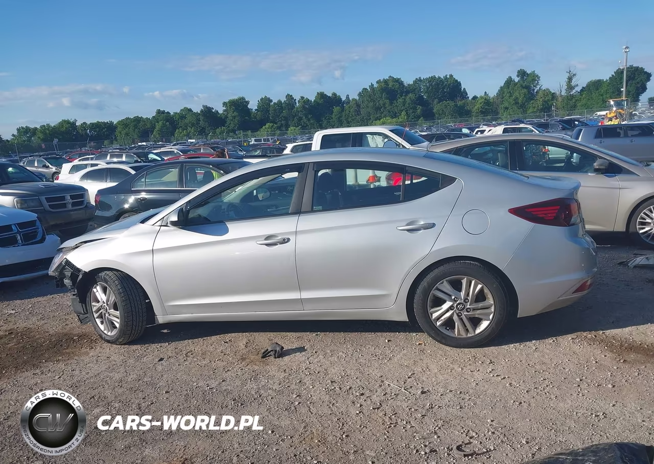 2019 Hyundai Elantra Sel VIN:5NPD84LF6KH428095 - 15