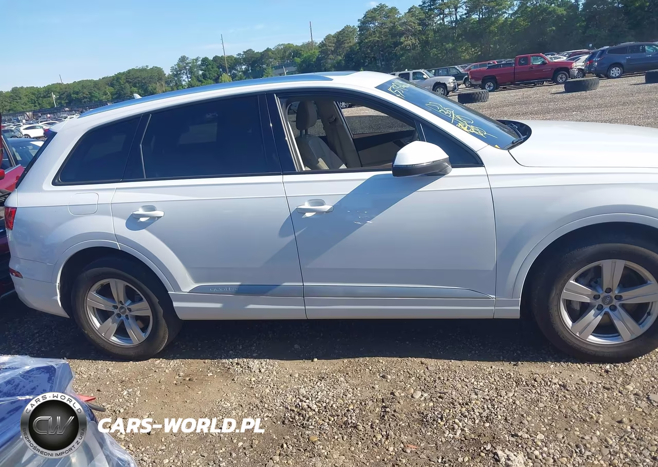 2018 Audi Q7 2.0T Premium VIN:WA1LHBF77JD023916 - 13