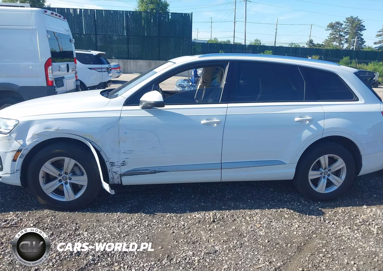 2018 Audi Q7 2.0T Premium VIN:WA1LHBF77JD023916 - 14