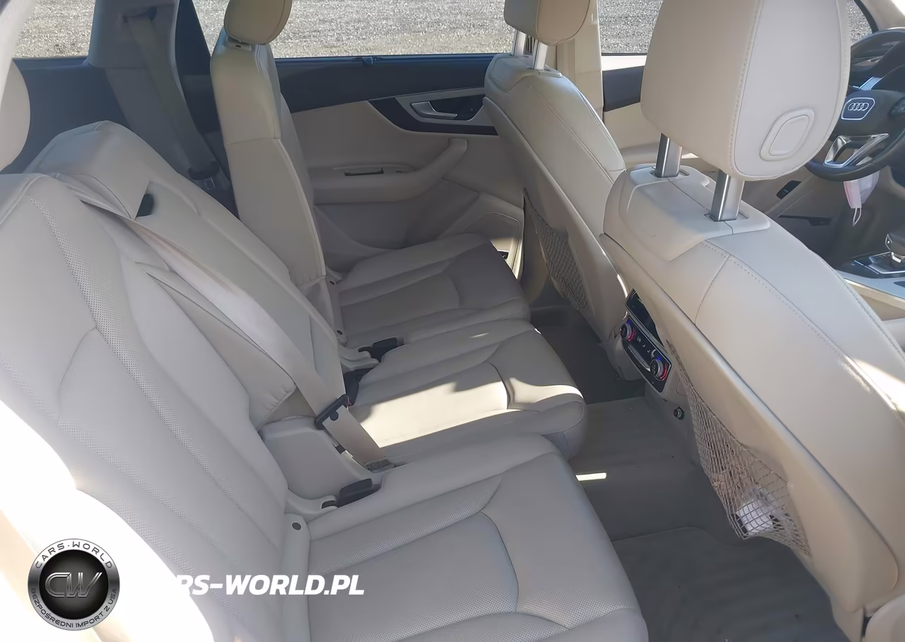 2018 Audi Q7 2.0T Premium VIN:WA1LHBF77JD023916 - 8