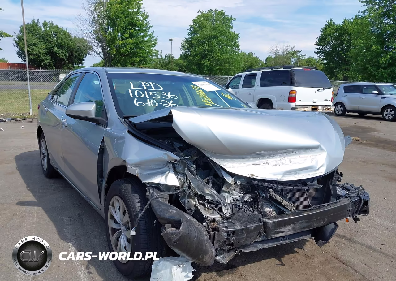 2017 Toyota Camry Le – zdjęcie 1 z 16