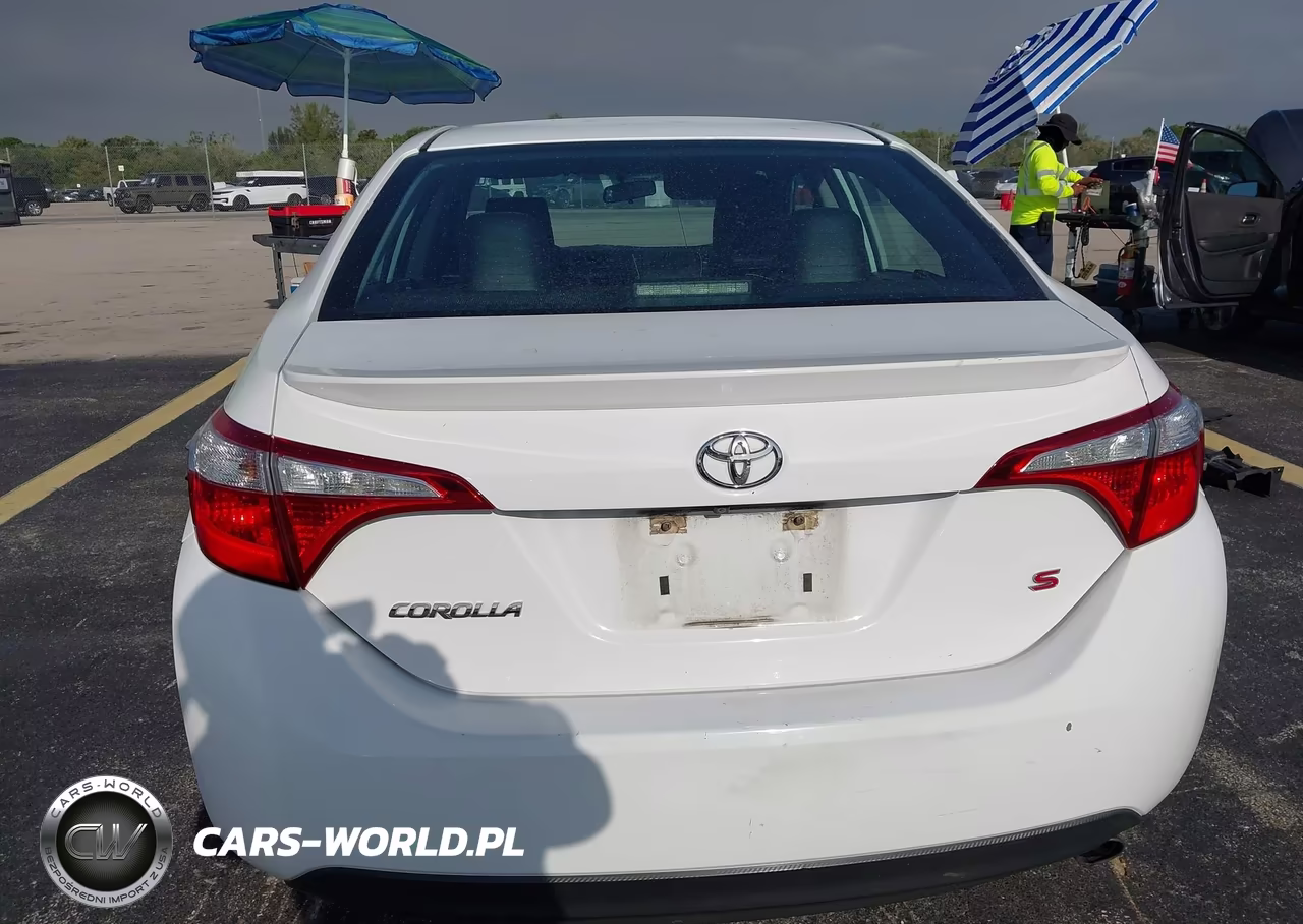 2016 Toyota Corolla S Plus VIN:5YFBURHE0GP533578 - 16