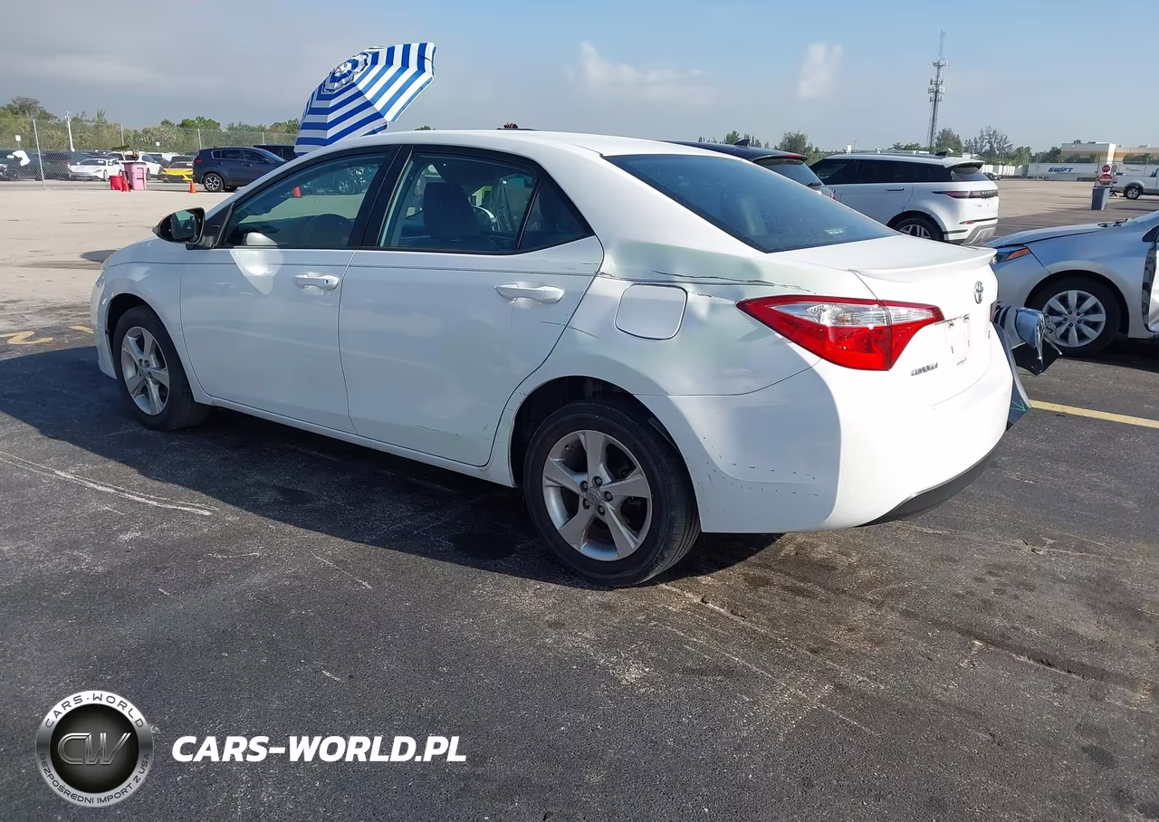 2016 Toyota Corolla S Plus VIN:5YFBURHE0GP533578 - 3