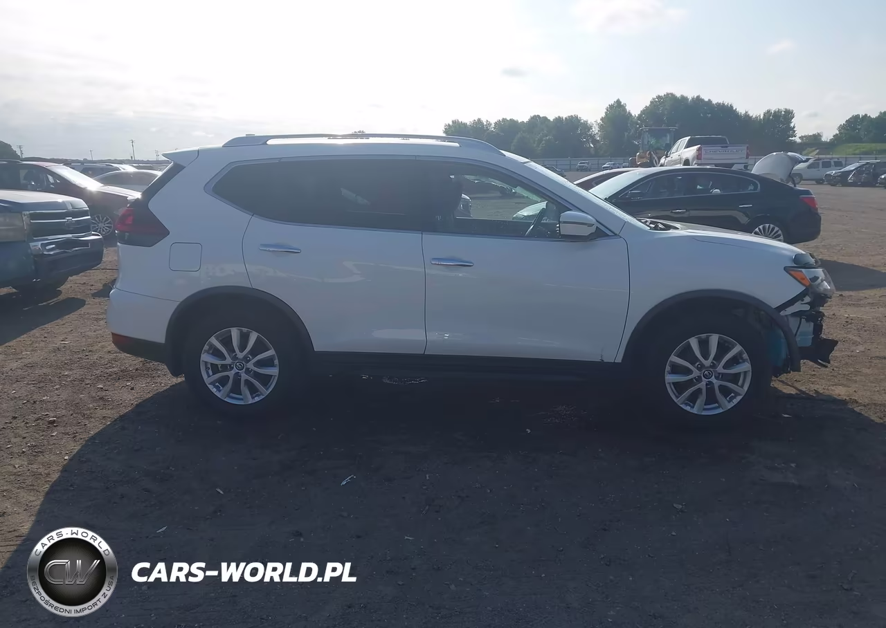 2019 Nissan Rogue S VIN:KNMAT2MT3KP558270 - 14