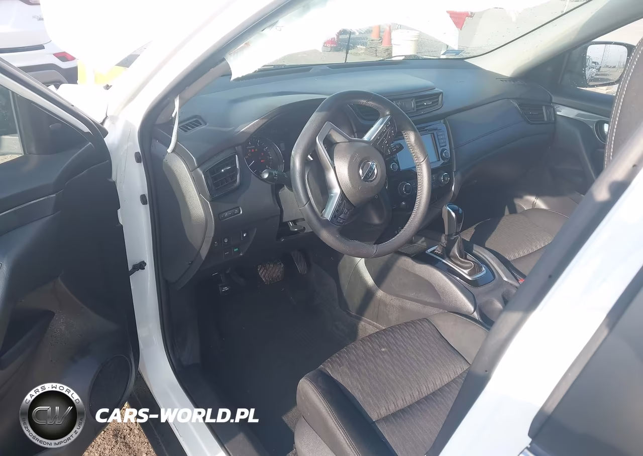 2019 Nissan Rogue S VIN:KNMAT2MT3KP558270 - 19