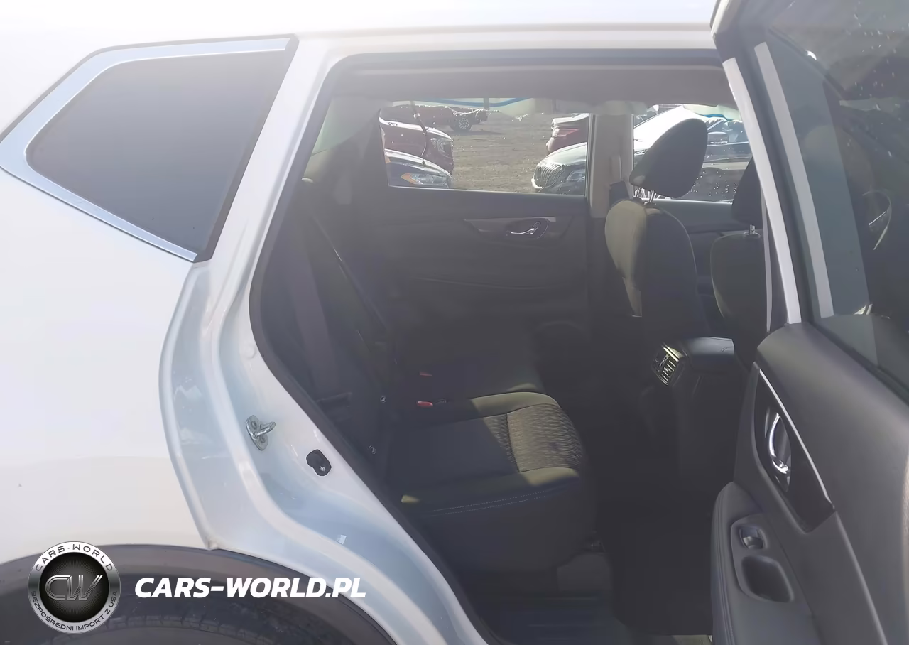 2019 Nissan Rogue S VIN:KNMAT2MT3KP558270 - 8