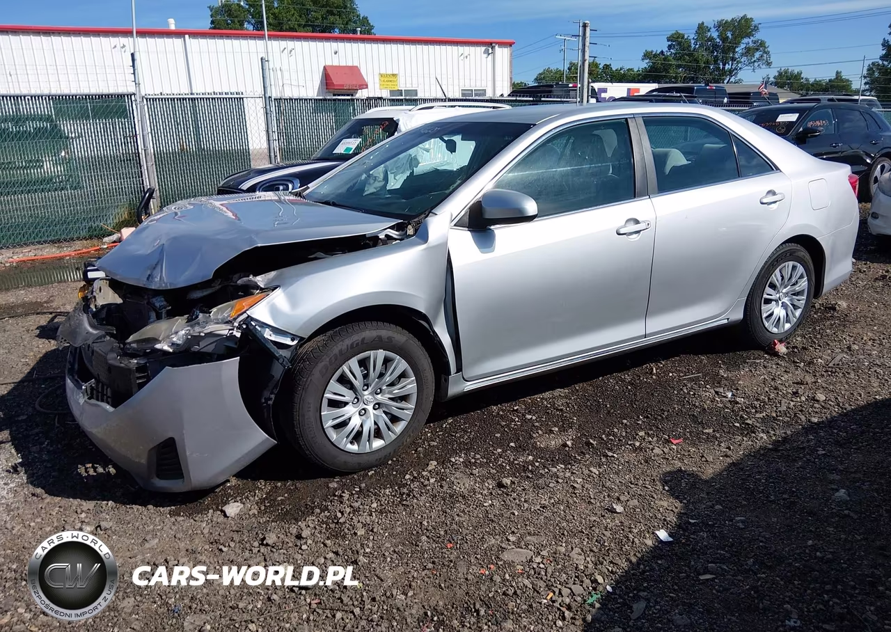 2012 Toyota Camry Le VIN:4T1BF1FK5CU131035 - 2