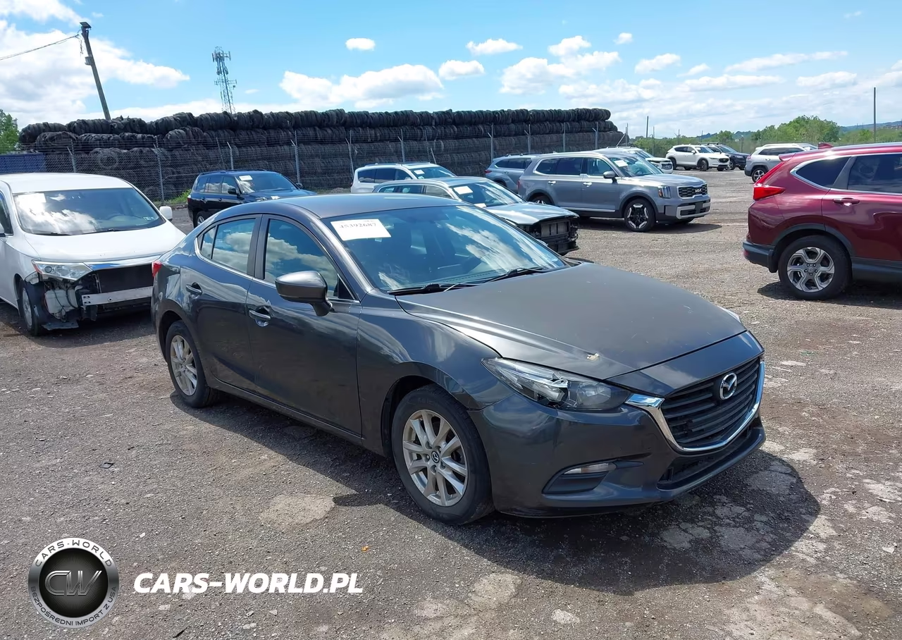 2017 Mazda Mazda3 Sport – zdjęcie 1 z 10