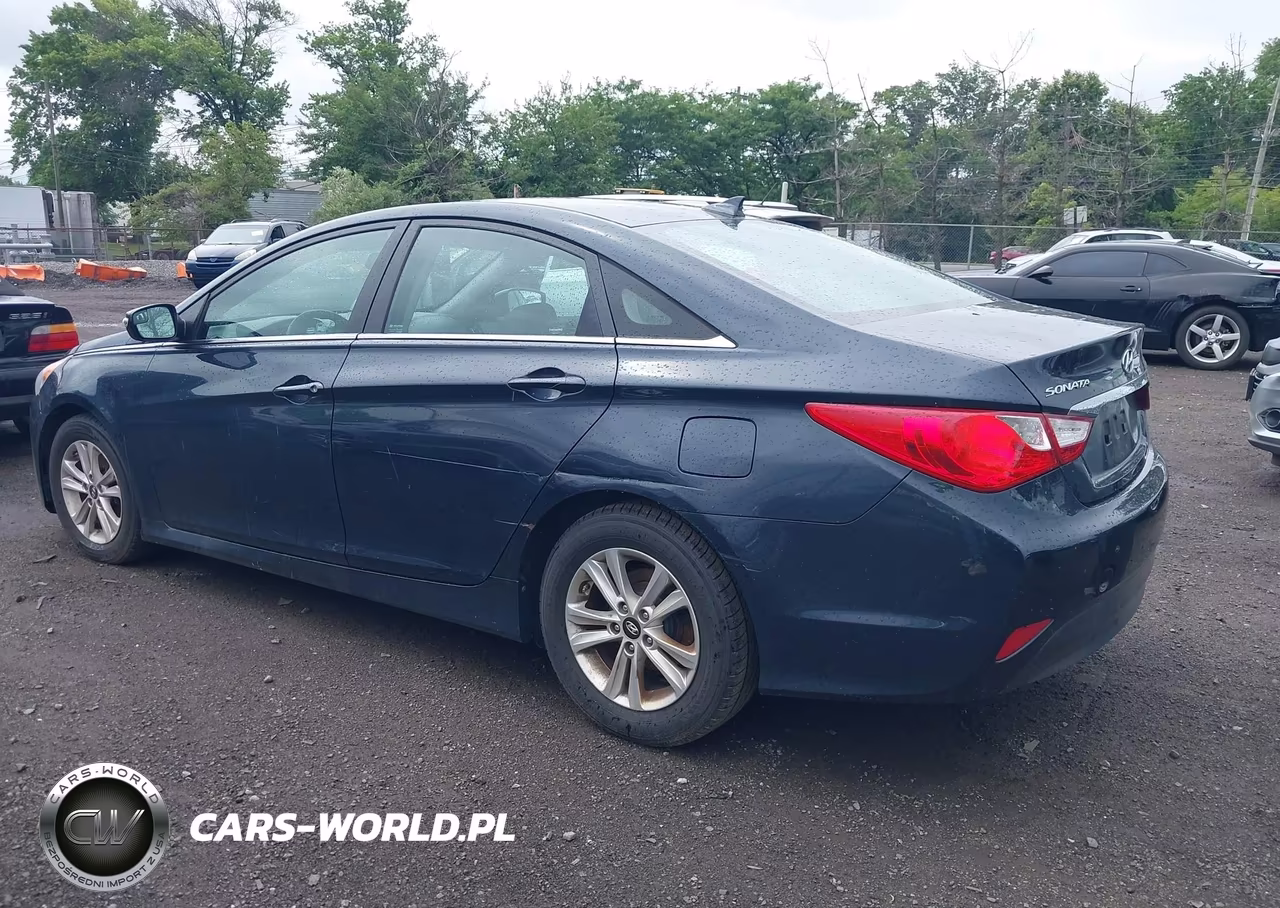 2014 Hyundai Sonata Gls VIN:5NPEB4AC8EH835256 - 3