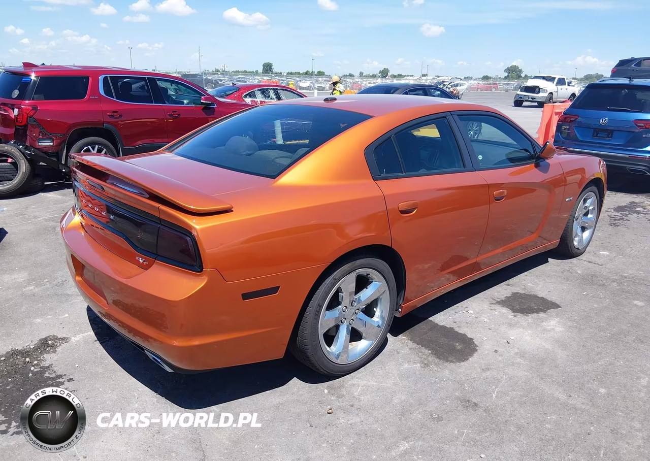 2011 Dodge Charger R-T VIN:2B3CL5CT4BH610555 - 4