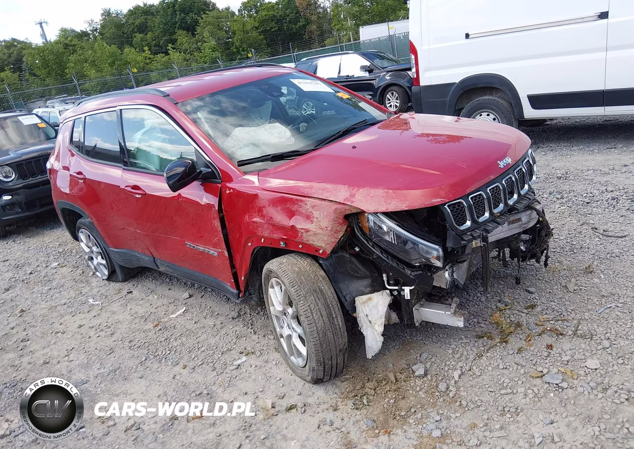 2023 Jeep Compass Latitude Lux Fwd – zdjęcie 1 z 16