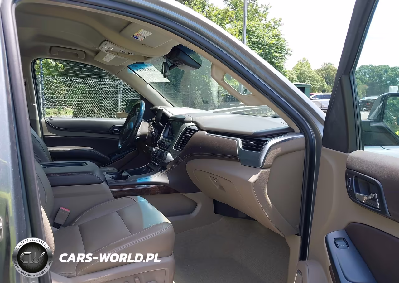 2018 Chevrolet Suburban Lt VIN:1GNSKHKC6JR353873 - 5