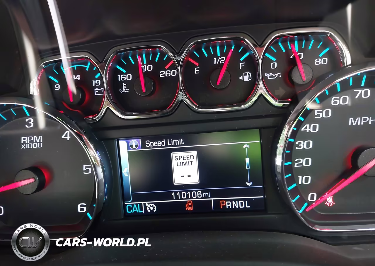 2018 Chevrolet Suburban Lt VIN:1GNSKHKC6JR353873 - 7