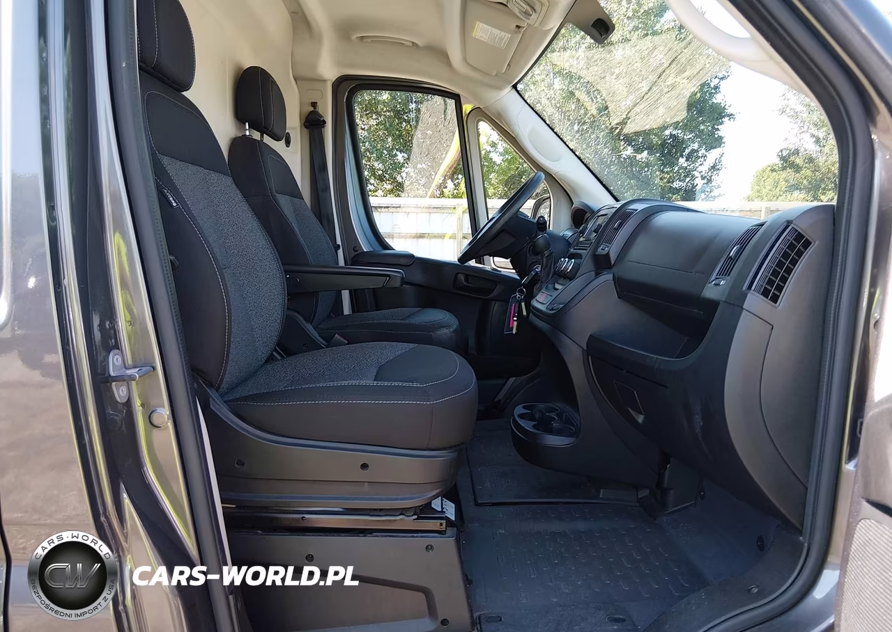 2018 Ram Promaster 2500 High Roof 136 Wb VIN:3C6TRVCG6JE151482 - 5