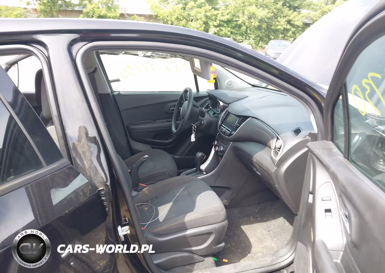 2020 Chevrolet Trax Awd Ls VIN:KL7CJNSB6LB063874 - 5