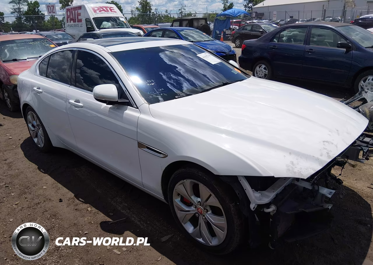 2020 Jaguar Xe S Awd Automatic – zdjęcie 1 z 18