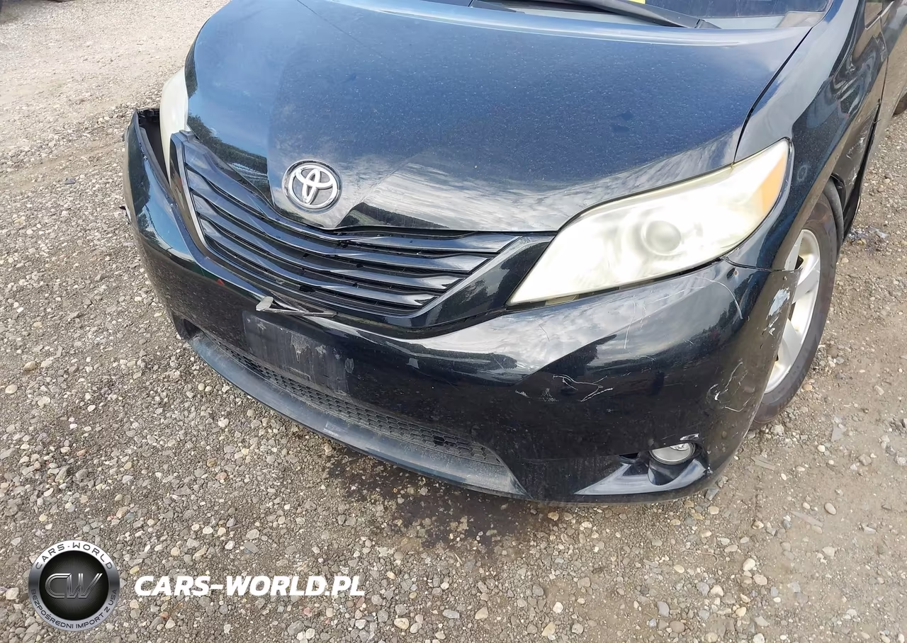 2014 Toyota Sienna L V6 7 Passenger VIN:5TDZK3DC7ES469940 - 6