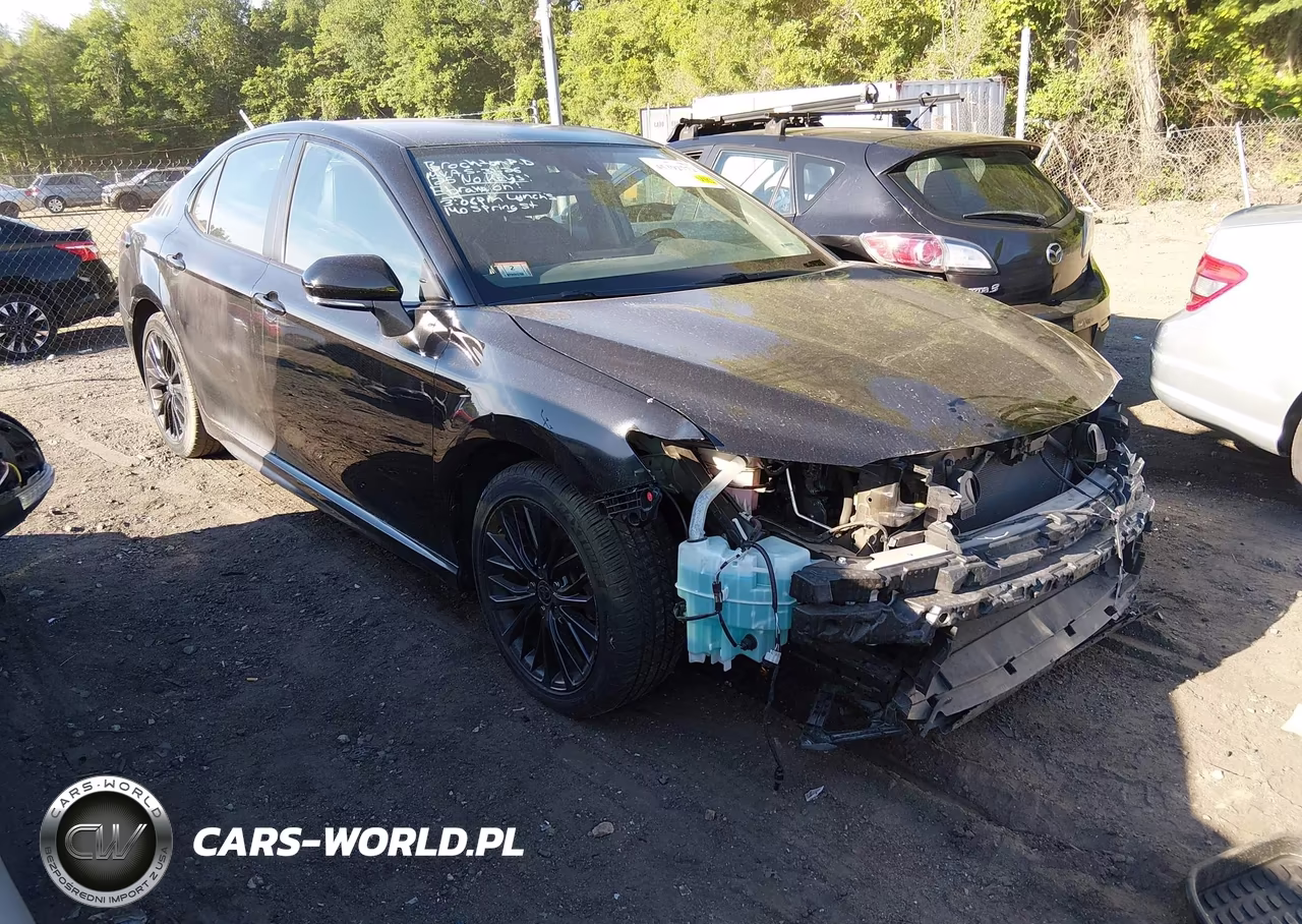 2022 Toyota Camry Se Nightshade Special Awd – zdjęcie 1 z 17
