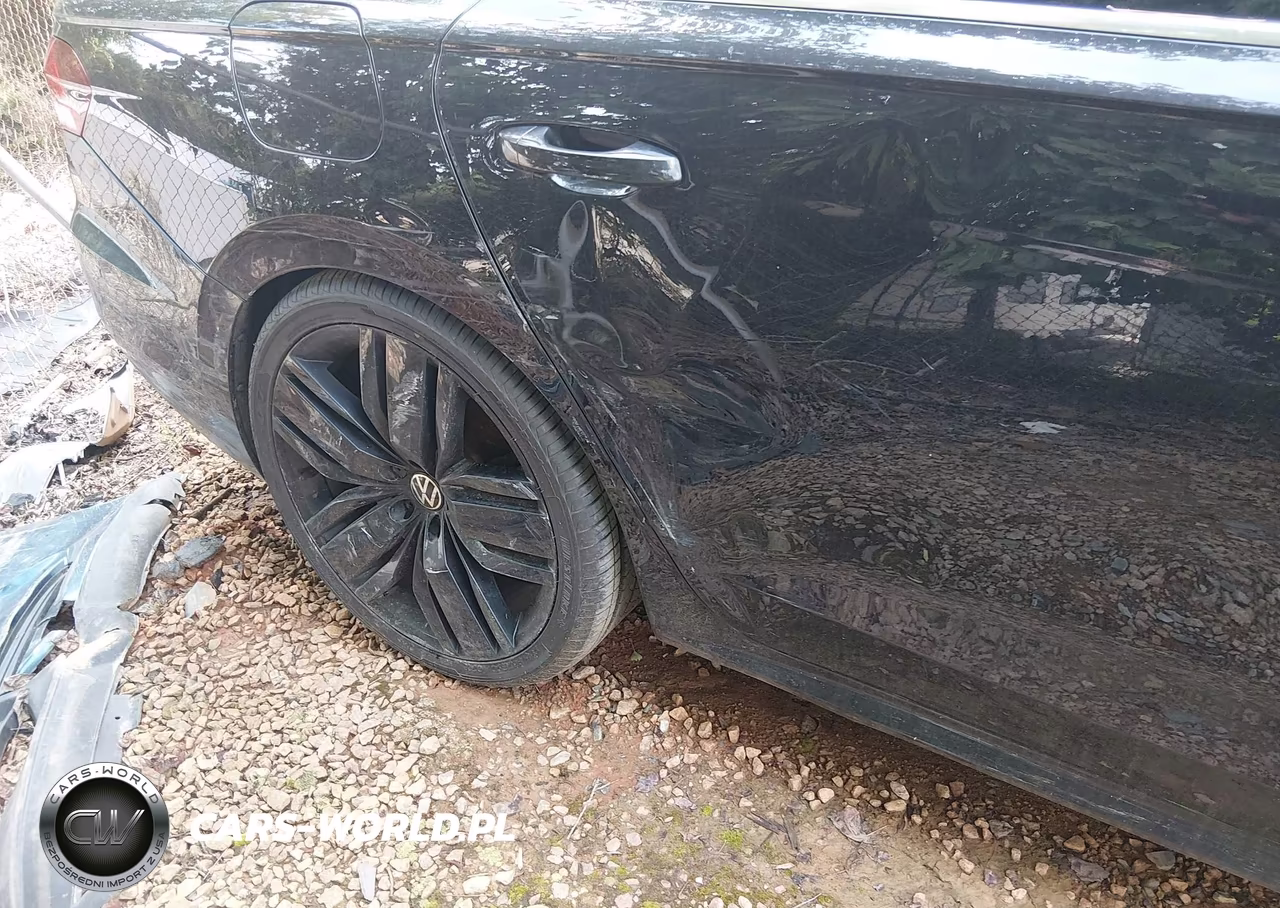 2020 Volkswagen Passat 2.0T Sel VIN:1VWCA7A32LC003297 - 15
