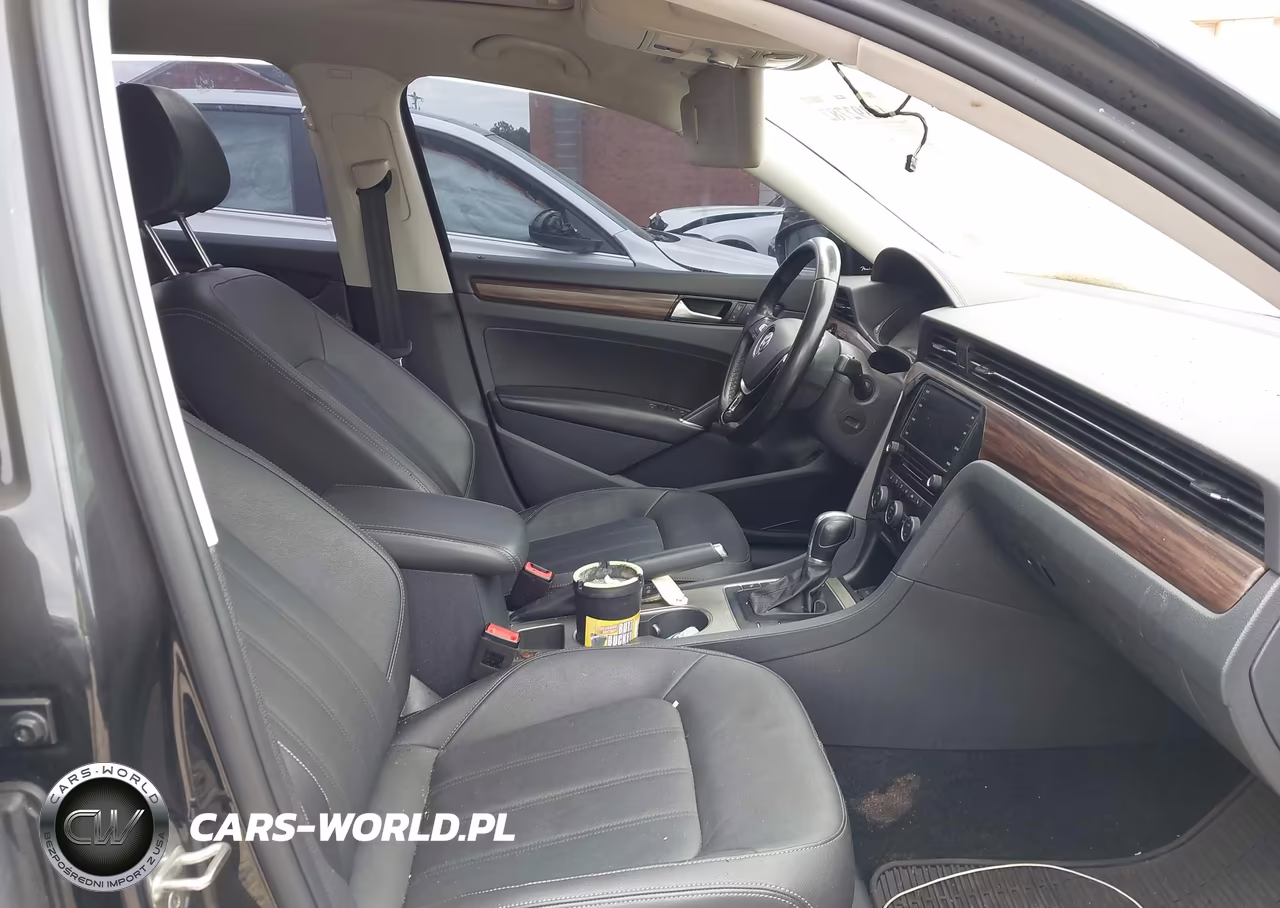 2020 Volkswagen Passat 2.0T Sel VIN:1VWCA7A32LC003297 - 5