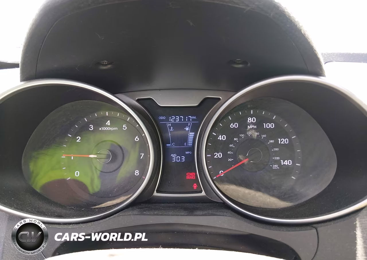 2012 Hyundai Veloster Base W-Black VIN:KMHTC6AD4CU036453 - 7