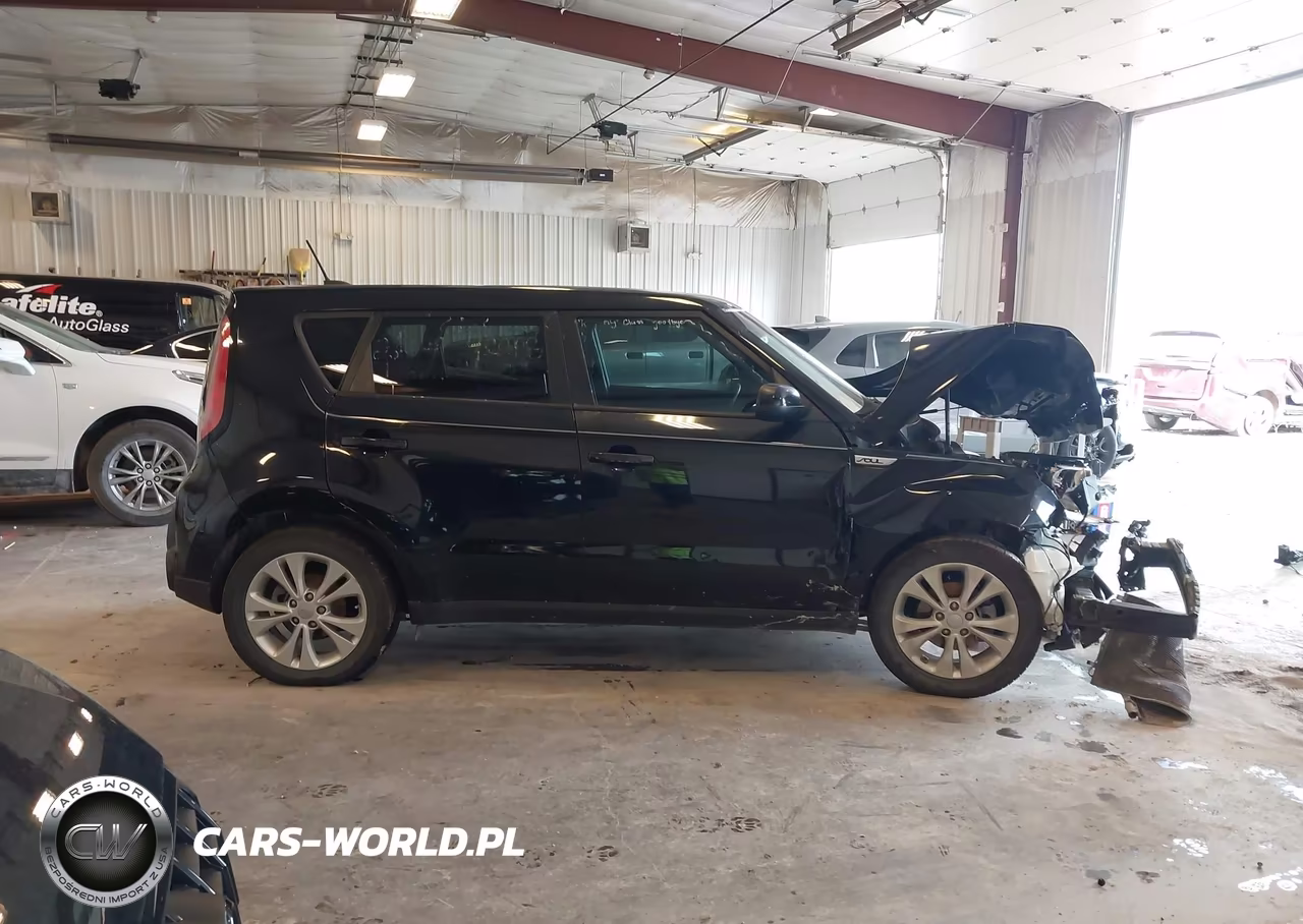 2015 Kia Soul + VIN:KNDJP3A59F7185466 - 13