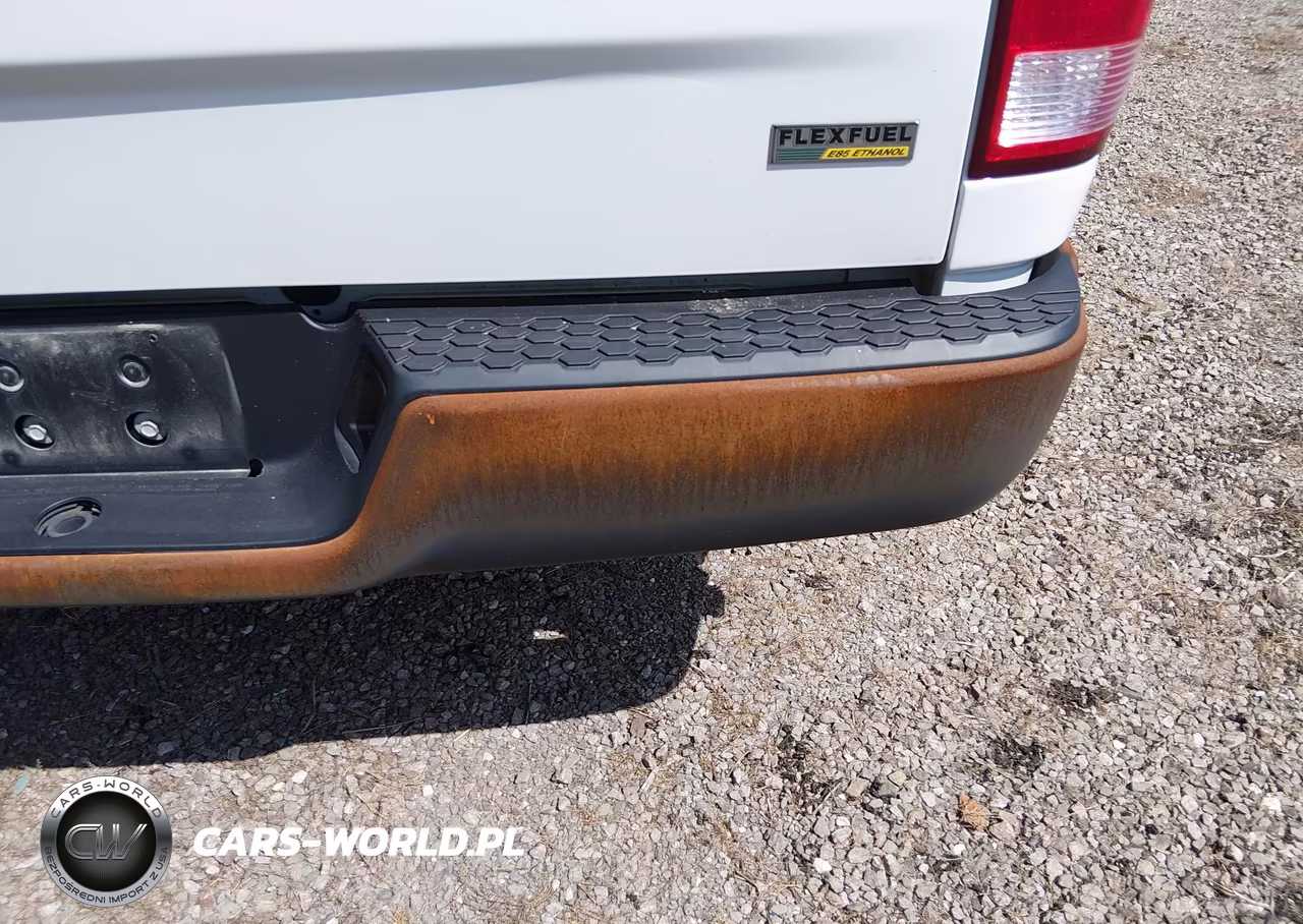 2016 Ram 1500 Tradesman VIN:1C6RR6KG1GS393782 - 15