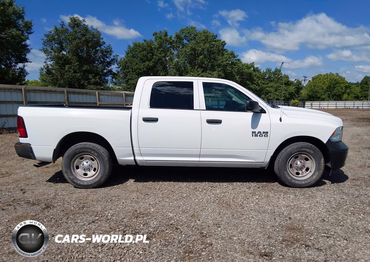 2016 Ram 1500 Tradesman VIN:1C6RR6KG1GS393782 - 18