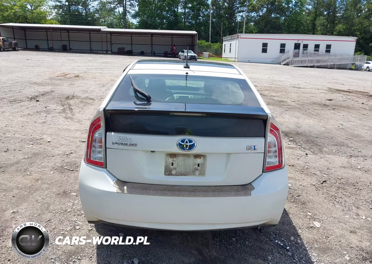 2014 Toyota Prius Four VIN:JTDKN3DU0E1801523 - 16