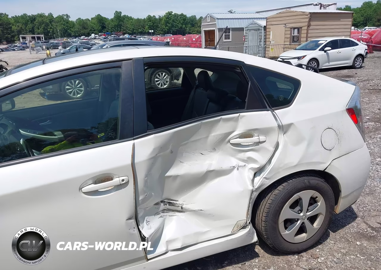 2014 Toyota Prius Four VIN:JTDKN3DU0E1801523 - 6
