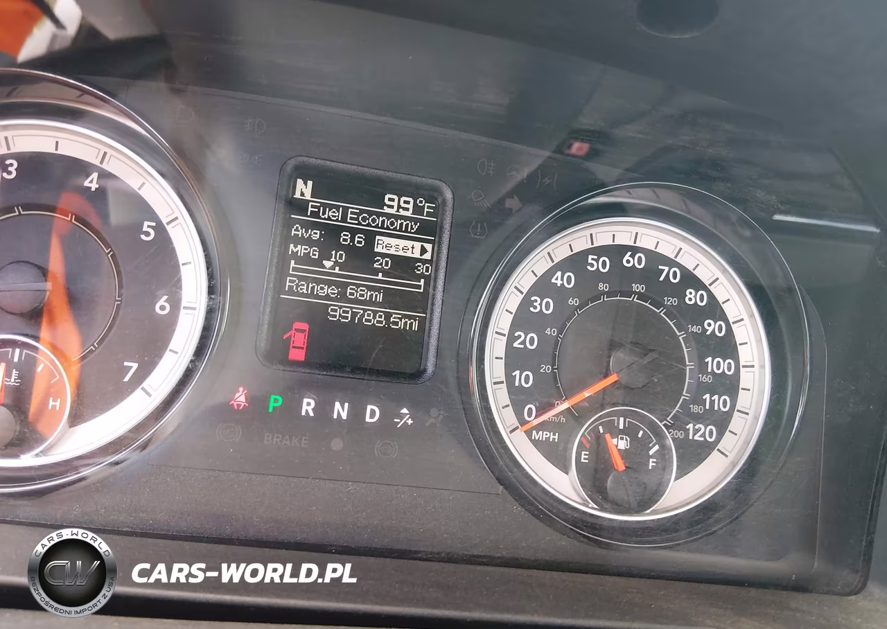 2020 Ram 1500 Classic Tradesman 4X4 8' Box VIN:3C6JR7DG2LG211136 - 7
