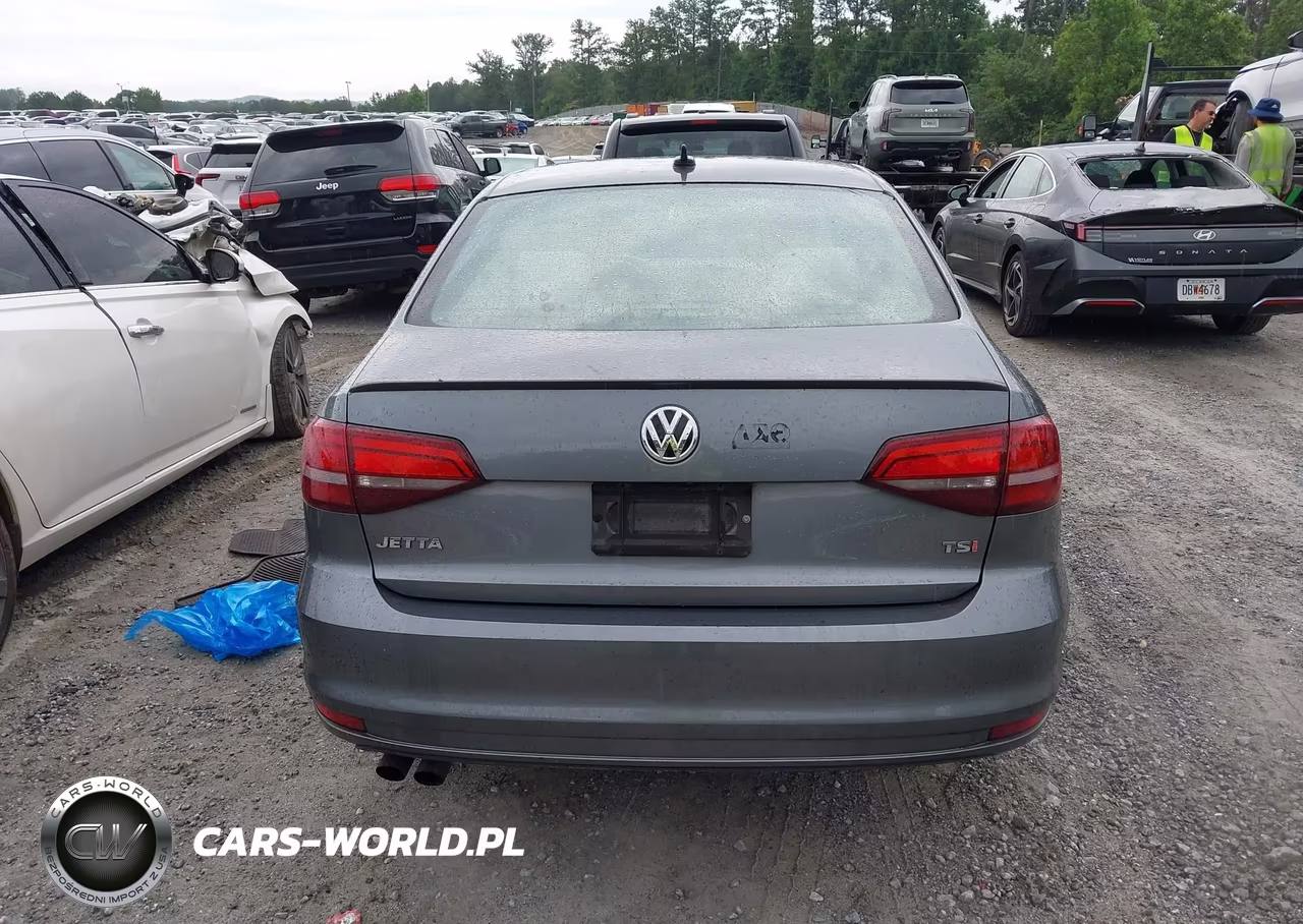 2016 Volkswagen Jetta 1.8T Sport VIN:3VWD17AJ7GM417943 - 16