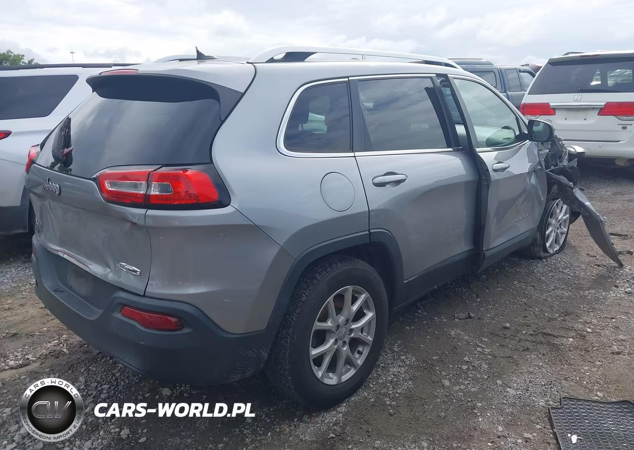 2014 Jeep Cherokee Latitude VIN:1C4PJMCB7EW273179 - 4