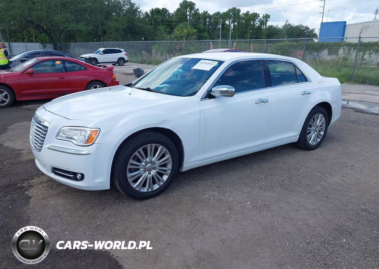 2013 Chrysler 300C Awd VIN:2C3CCAKG1DH645105 - 2