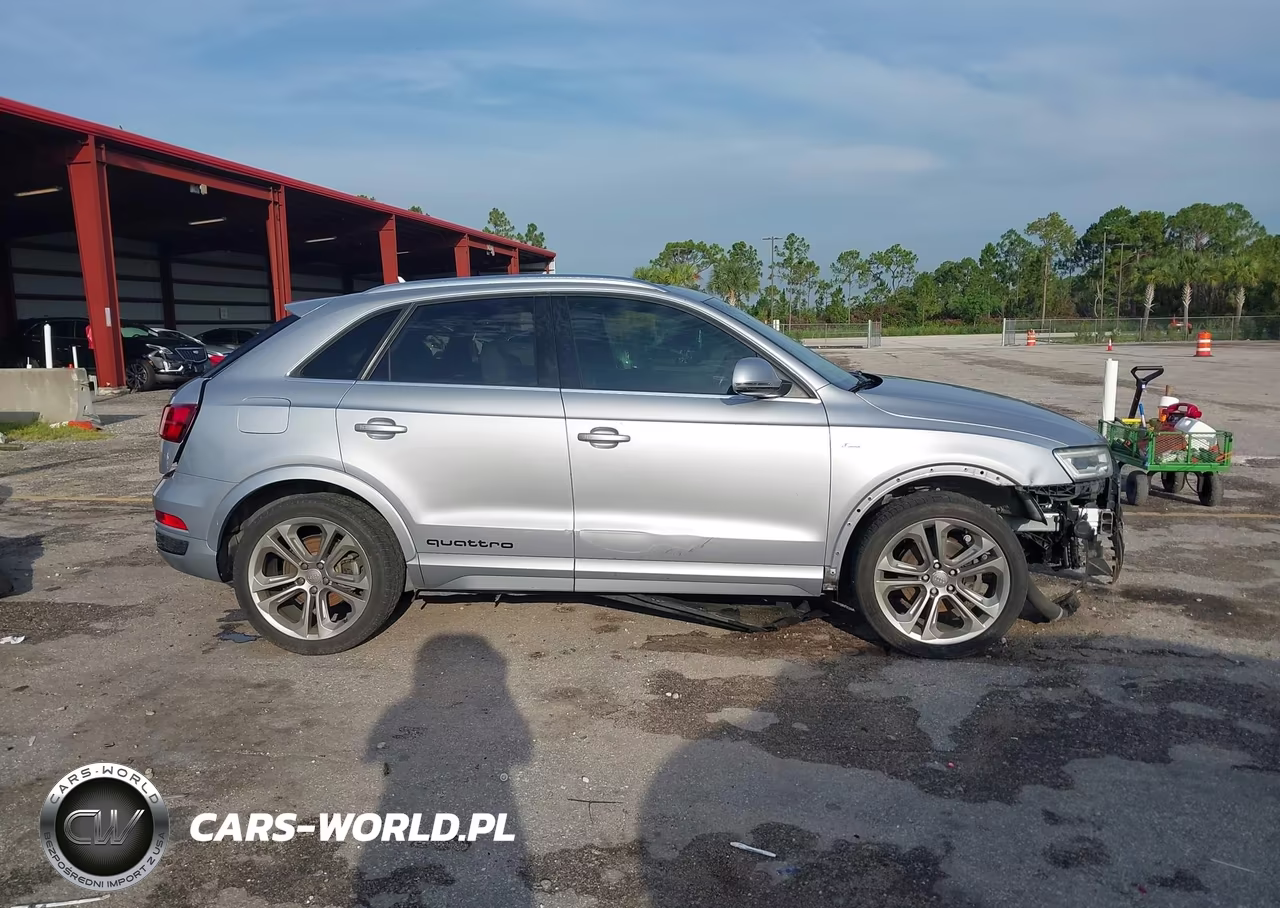 2016 Audi Q3 2.0T Premium Plus VIN:WA1GFCFS2GR006650 - 13