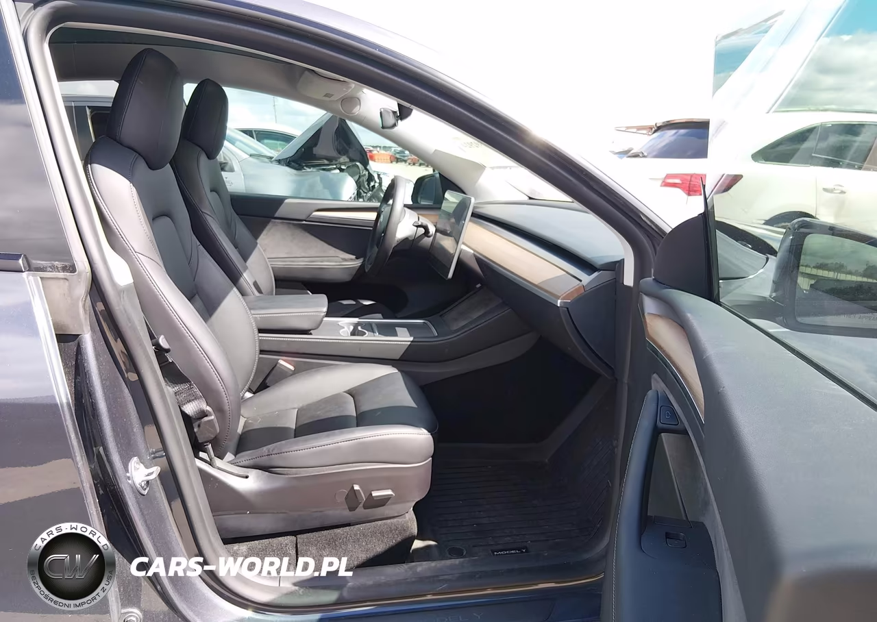 2022 Tesla Model Y Performance Dual Motor All-Wheel Drive VIN:7SAYGDEF3NF523866 - 5