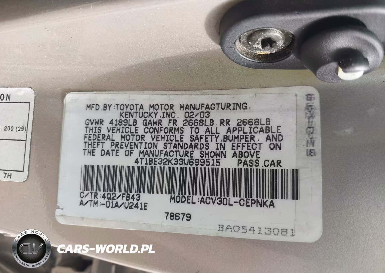 2003 Toyota Camry Le VIN:4T1BE32K33U699515 - 9