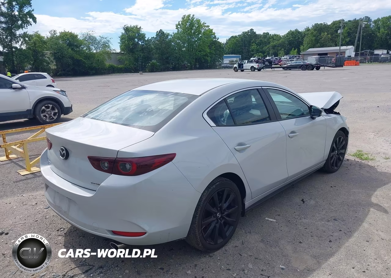 2025 Mazda Mazda3 2.5 S Select Sport VIN:3MZBPABM6SM455328 - 4