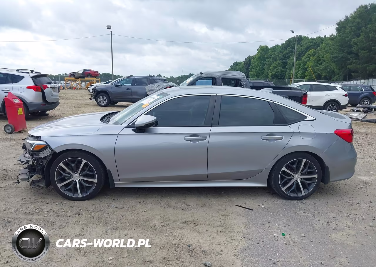2024 Honda Civic Touring VIN:2HGFE1F9XRH303000 - 15