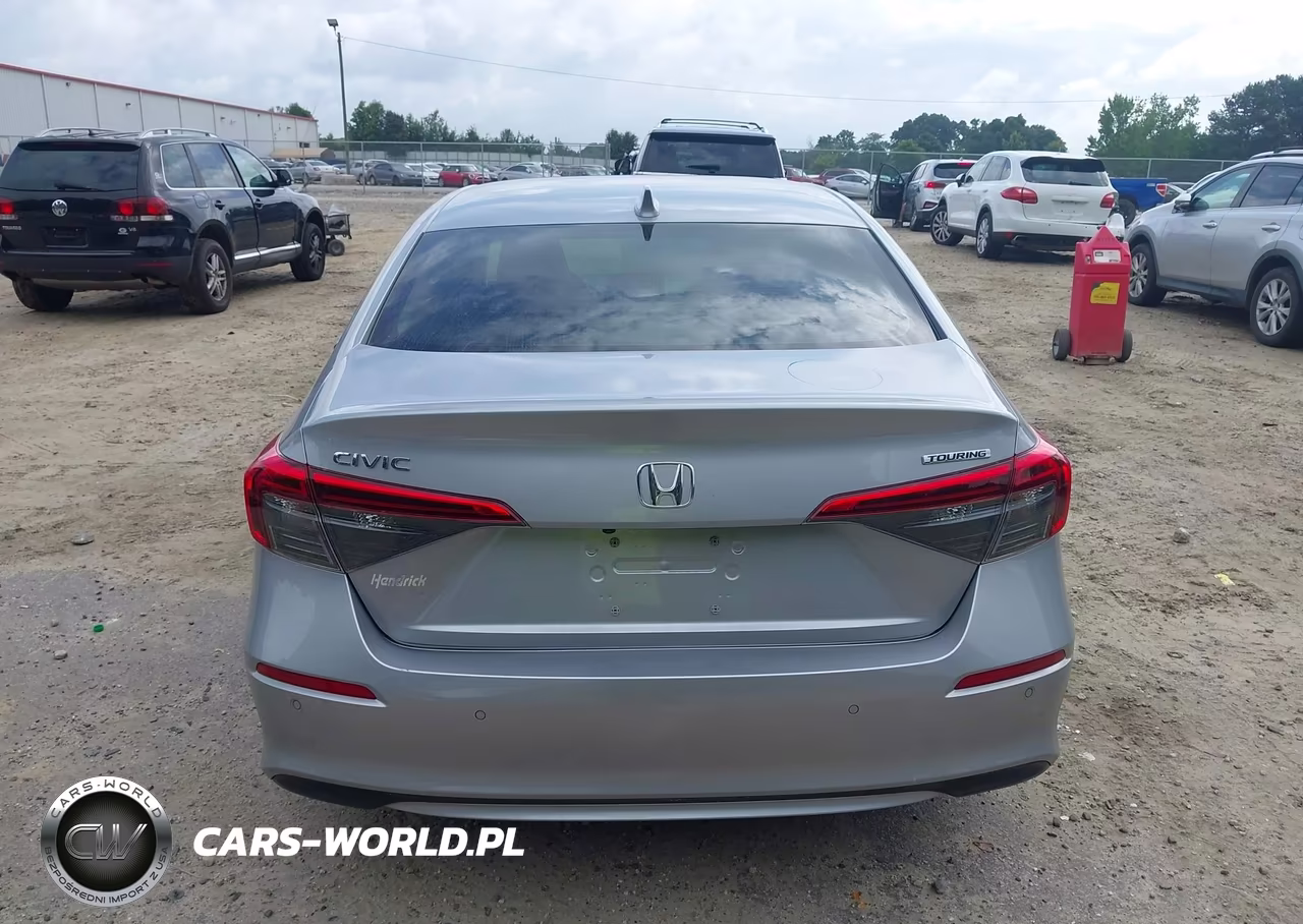 2024 Honda Civic Touring VIN:2HGFE1F9XRH303000 - 17