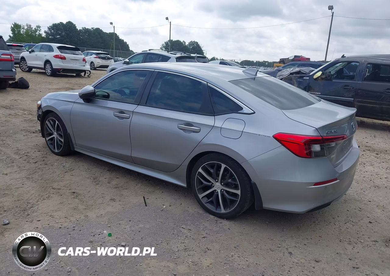2024 Honda Civic Touring VIN:2HGFE1F9XRH303000 - 3