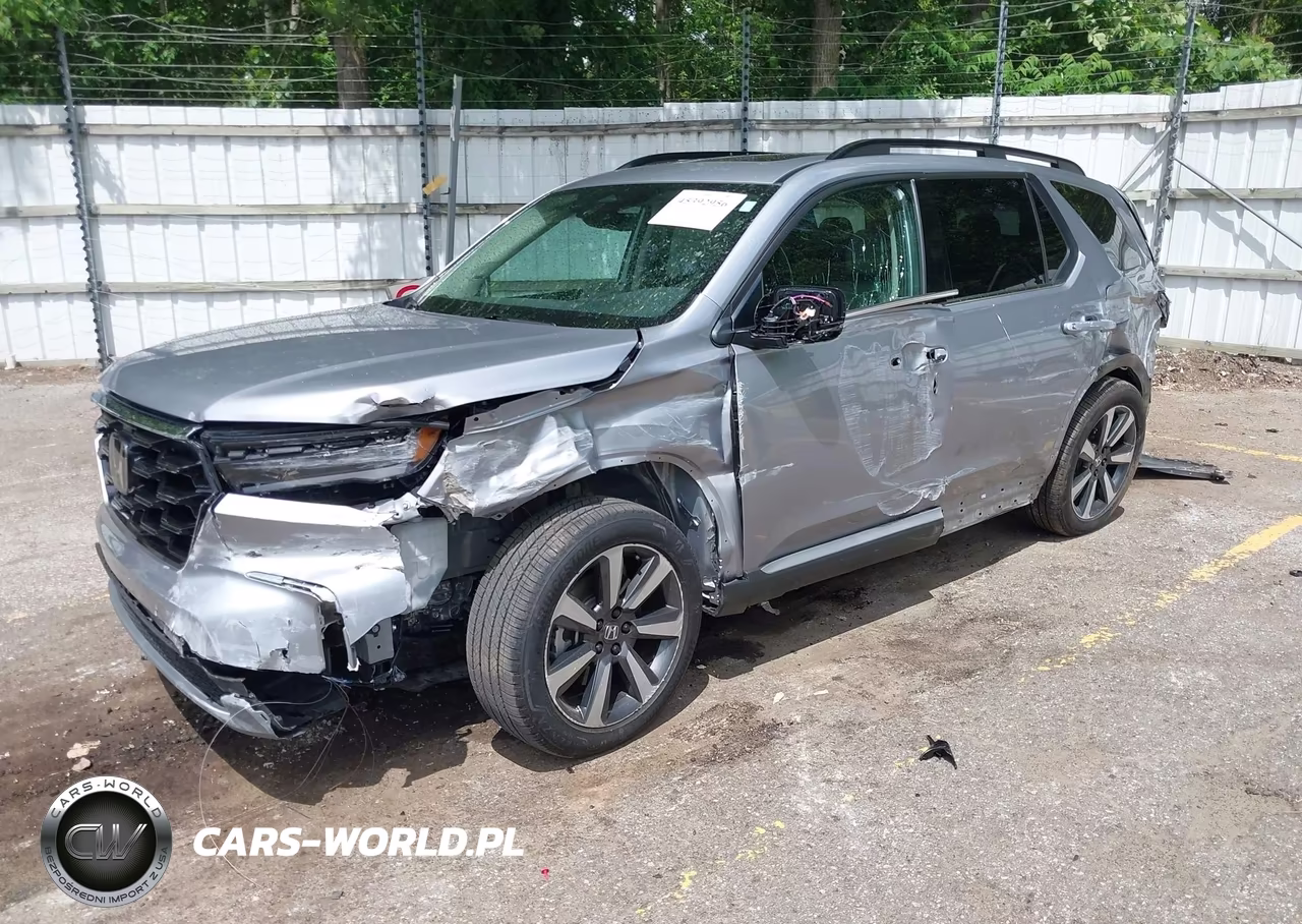 2025 Honda Pilot Touring VIN:5FNYG1H78SB167202 - 2