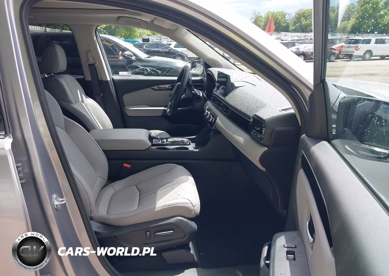 2025 Honda Pilot Touring VIN:5FNYG1H78SB167202 - 5