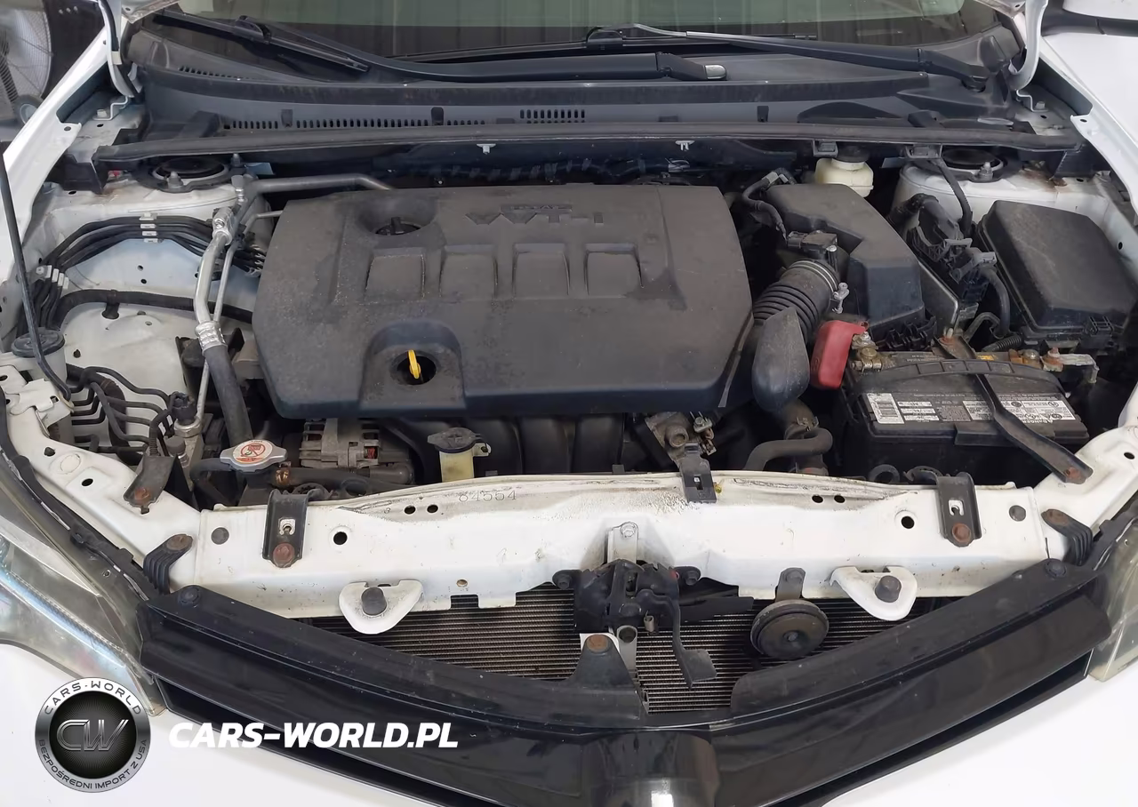 2018 Toyota Corolla Le VIN:2T1BURHE0JC086371 - 10