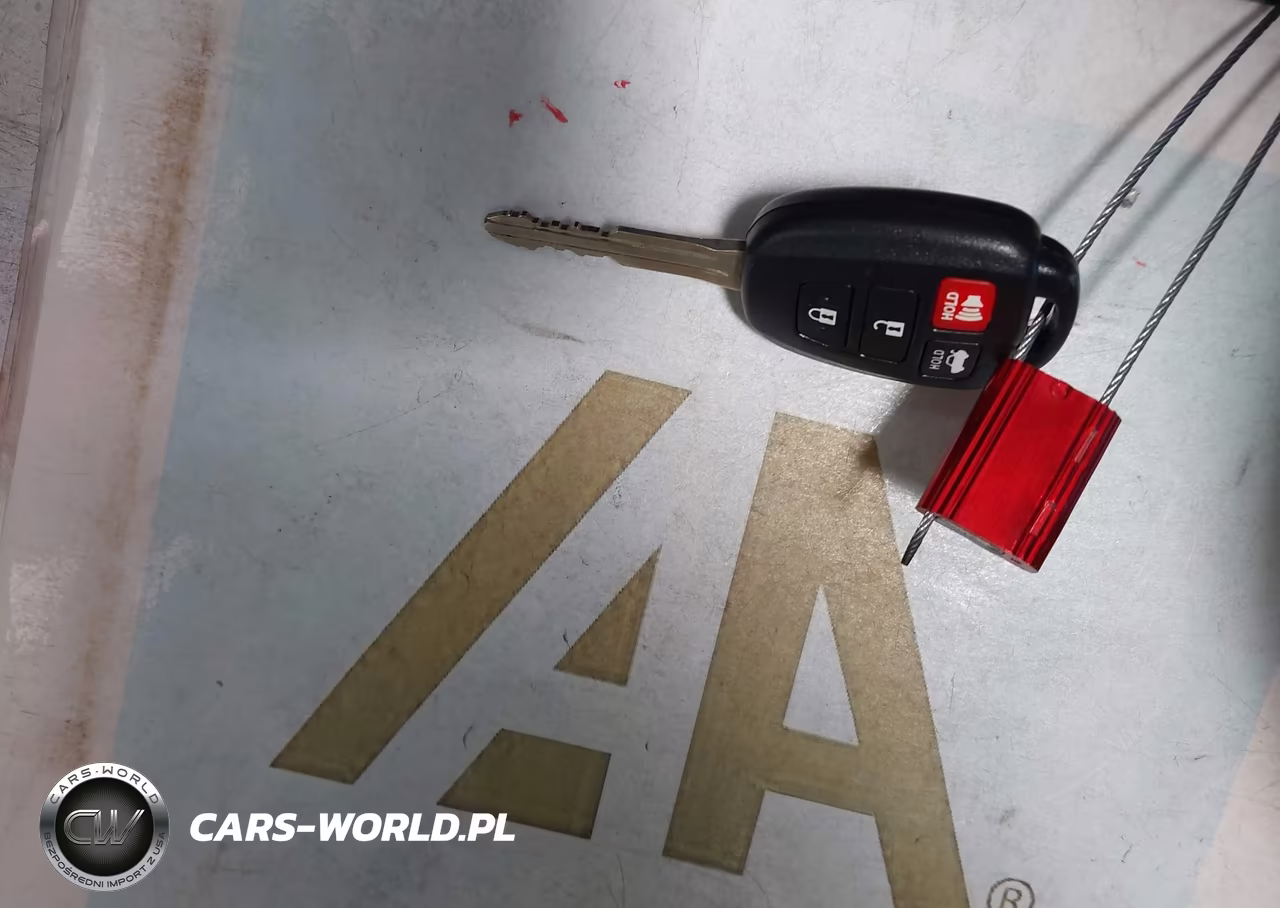 2018 Toyota Corolla Le VIN:2T1BURHE0JC086371 - 11