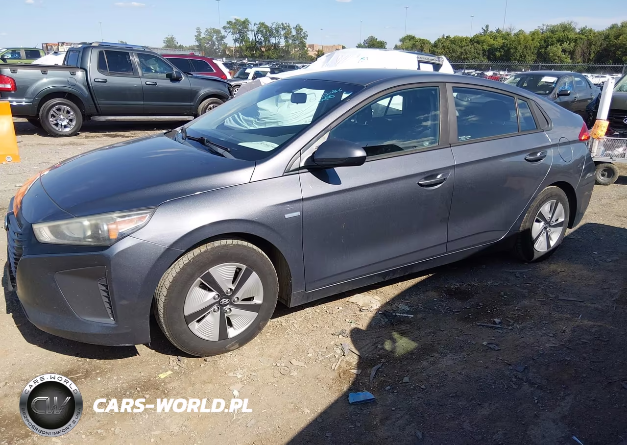 2018 Hyundai Ioniq Hybrid Blue VIN:KMHC65LC6JU076455 - 2